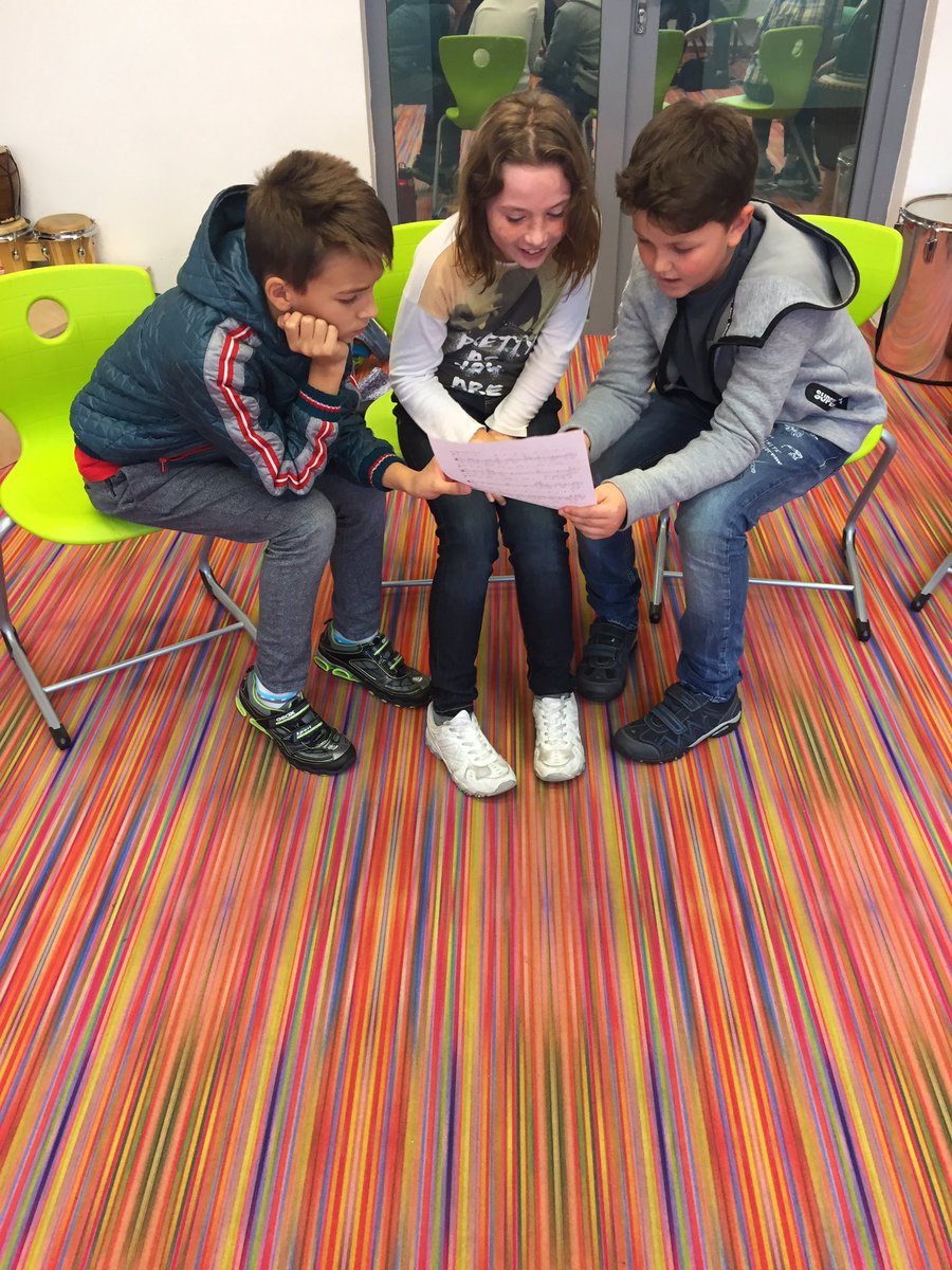 PAatPBIS's tweet image. 'Put your hands together, it's easy to do...' Year 6 practising their rap skills! #PBSlearning @PBSPrimaryK