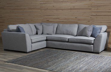 EngCastleFurn's tweet image. Looking for @CandHfurniture? We have a dedicated Collins&amp;amp;Hayes Studio! #collinsandhayes #supportlocalbusiness #qualitysofas