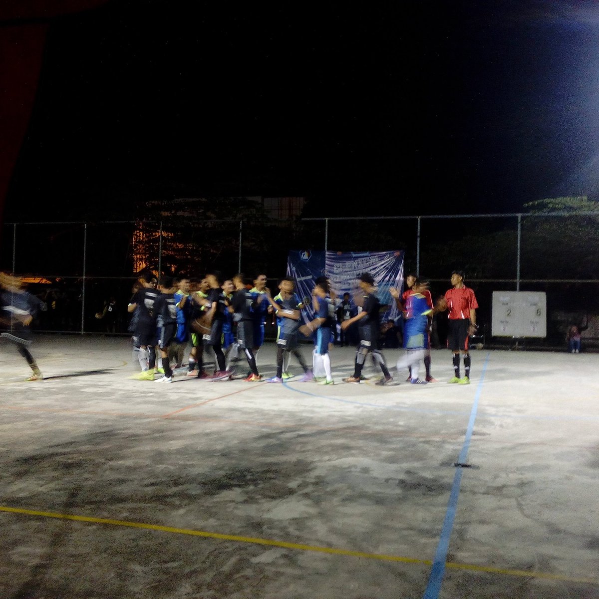 Pertandingan hari ini selesai dan dimenagkan oleh sma barunawati atas sma dr. Soetomo dengan skor akhir 6 - 2 .selamat untuk sma barunawati