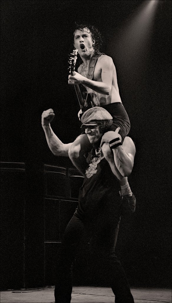 RockHistoryPics's tweet photo. Happy 69th birthday to Brian Johnson, lead singer of #ACDC (1980-2016). #brianjohnson #backinblack #rockandroll https://t.co/zaqoQMyPoj
