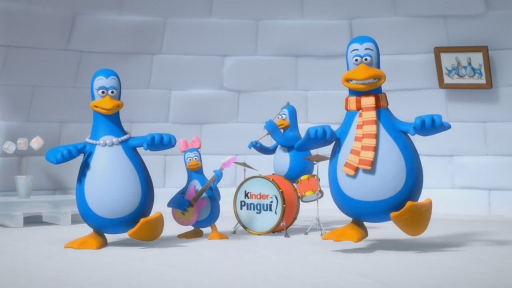 Киндер игрушки пингвины. Kinder Pingui пингвины. Киндер Пингви карамель Маша и медведь. Kinder Pingui Маша и медведь. Киндер Pingui Маша и медведь.