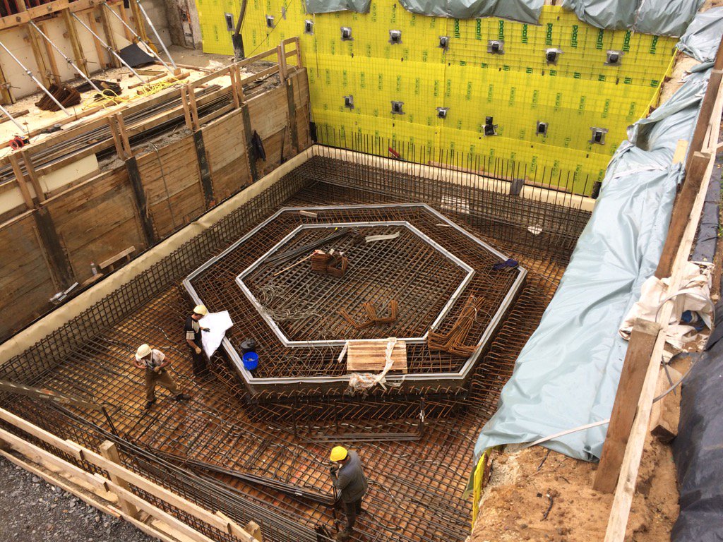 Einstein-Elevator tweet media