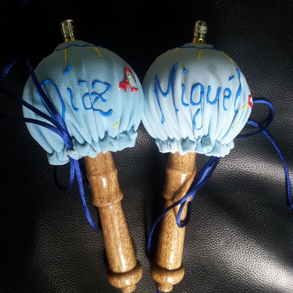 Un buen regalo maraquitas pequeñas personalizadas