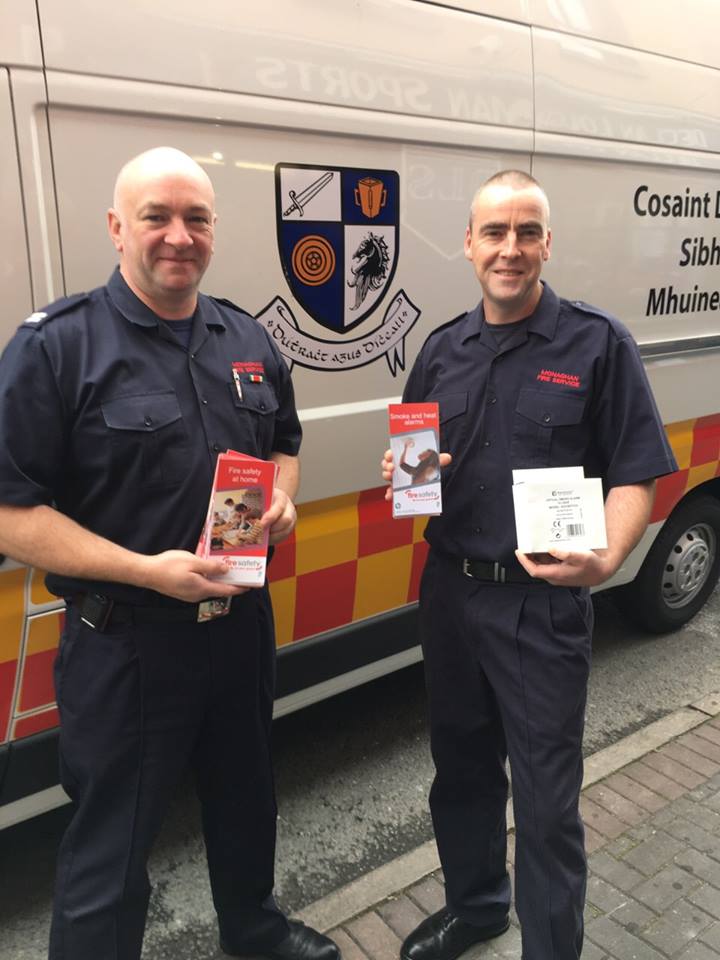 MonaghanCoCo's tweet photo. Fire personnel in Castleblayney today promoting National Fire Safety Week!!! Free smoke detectors available.#firesafteyweek https://t.co/0S6DvI2DS4