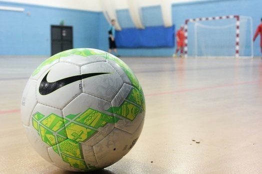 Really excited for this year's County #Futsal League to start. 
New teams in both the men's and women's.
#FutsalFriday is expanding!