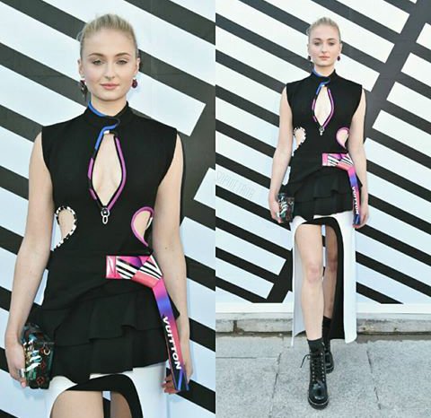 GoTCastPics6's tweet photo. @SophieT ❤ #ParisFashionWeek https://t.co/VzFYYYVL6g