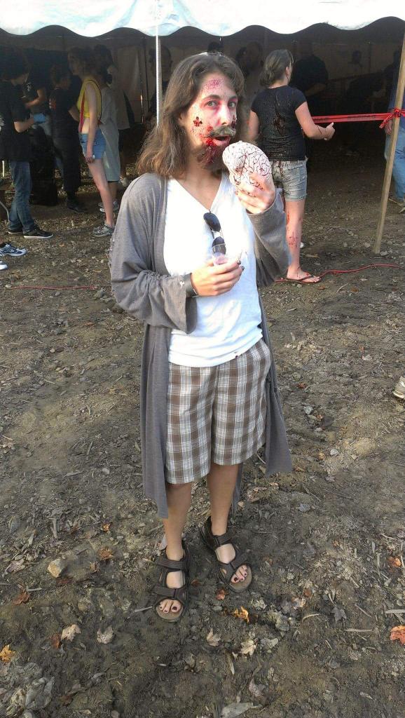 undeadhead's tweet photo. .@PghAbides I might have to bust out my Dead Dude costume for Lebowski Fest! This IS Pittsburgh after all. #zombies https://t.co/Vegcu2SKXX