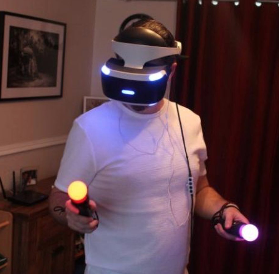 socialscoopapp's tweet photo. This is the year of virtual reality they said, check out the #PS4 VR review. Will you be buying one?: https://t.co/DJ2Rg5z2Ua https://t.co/1P0HxdFDs2