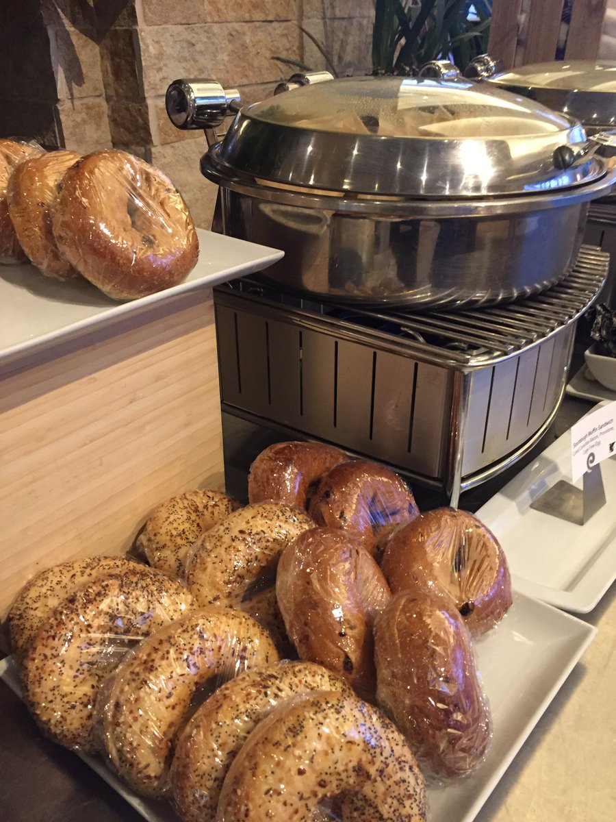 NextPointEvent's tweet photo. Breakfast and shuttle await #np2016event https://t.co/pTSstmebu9