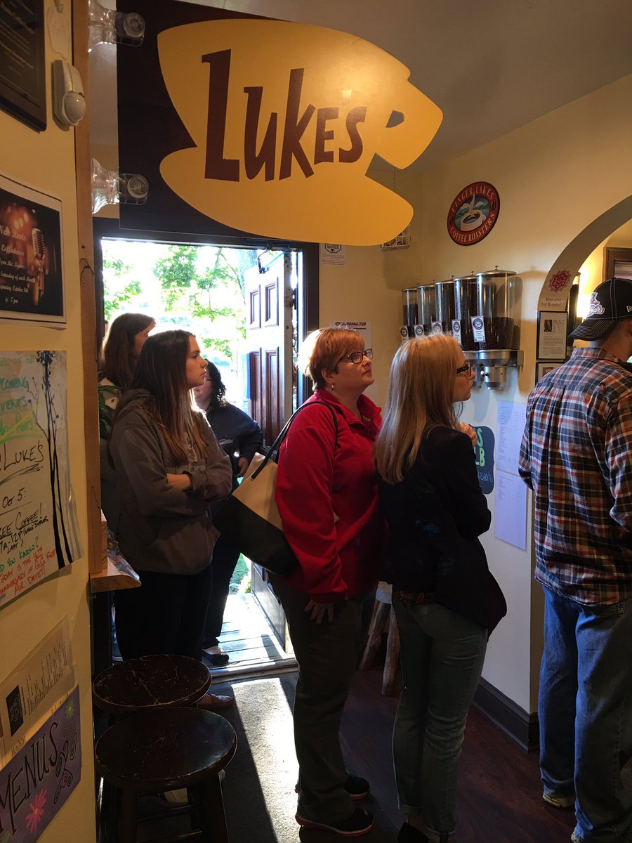 djbwhitty's tweet photo. @LiveinGreeceNY here are some pics from this morning at New Roots Coffeehouse https://t.co/4dT8zRq5Tx