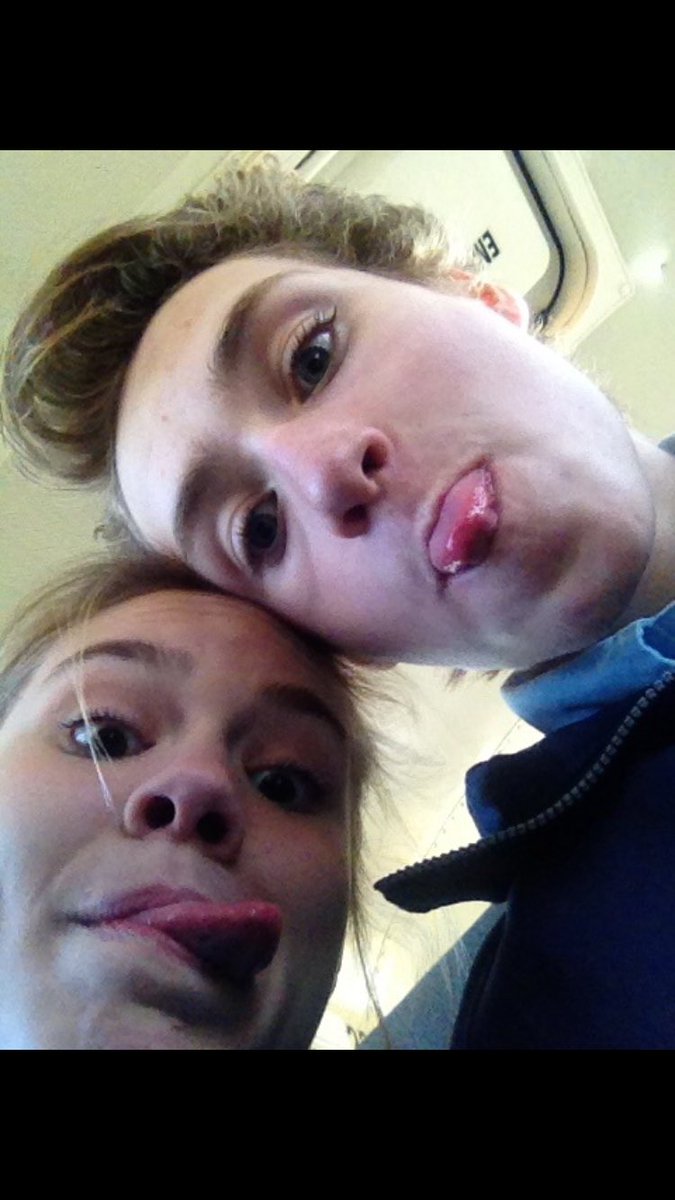 HBeebe11's tweet photo. Happy birthday Bff 😩😩have a great one ❤️❤️❤️ #busdays @talonspringbrum https://t.co/2W7MgNTekk