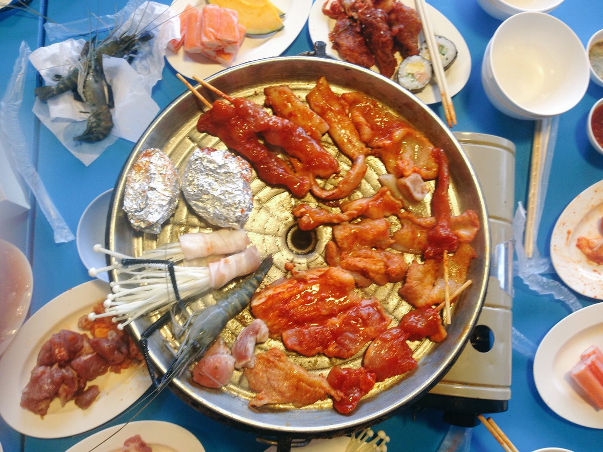 Littlepk2's tweet photo. เมียงดง
💸บุพเฟต์ 169 ไม่รวมน้ำ
Signature คือ หมูสีส้มๆนี่แหละ หมูหมักซอสเกาหลีมั้ง อร่อยมากกกกกกก #reviewchiangmai https://t.co/PuXyCD2Rtm