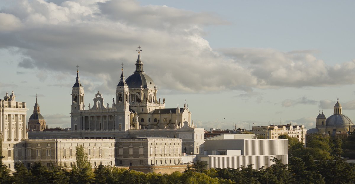 archdaily_es's tweet photo. Conoce las obras ganadoras de los premios #COAM2016 https://t.co/yzUspUcd25 @COAMadrid https://t.co/7bpRpzWM4m