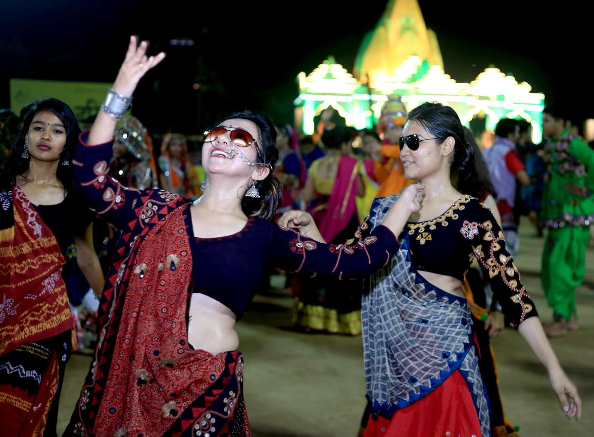 Navratri Garba events live videos from across Gujarat