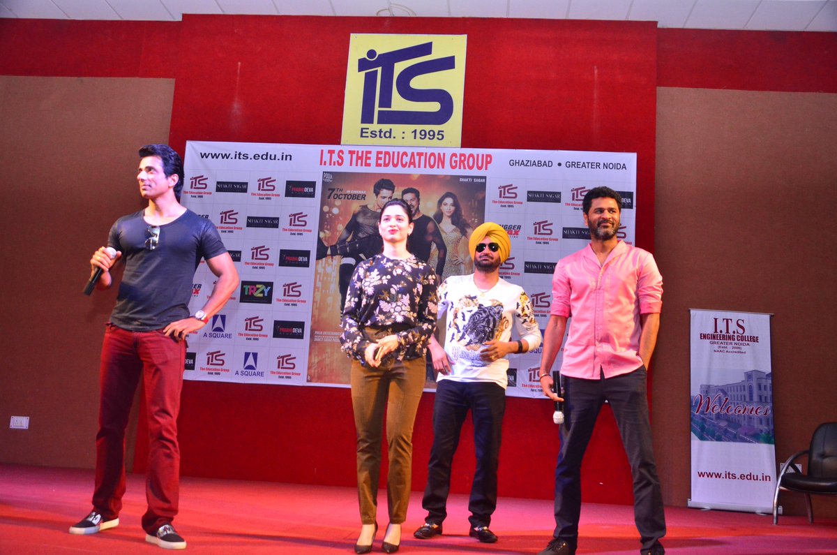 SohilChadha's tweet photo. Thank you for creating memories at @ITSedugroup and best wishes for your movie! #ITSEducation https://t.co/0vzsieislH
