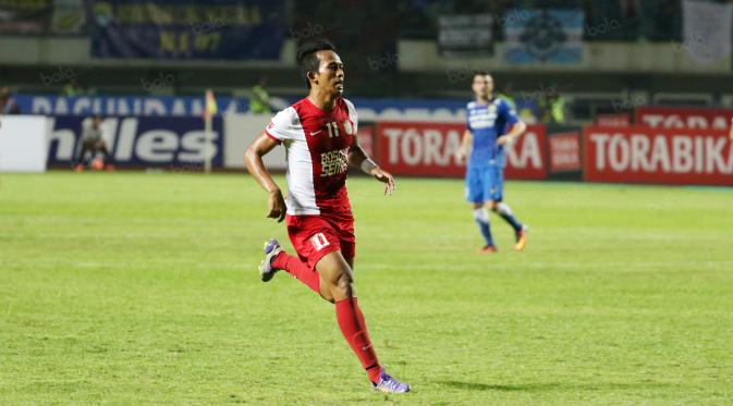 RT <a href="/bolacomID/">BOLA.COM</a> Rahmat Syamsuddin, Solusi PSM Tanpa Ricardo dan Ferdinand Sinaga dlvr.it/MPCYPp