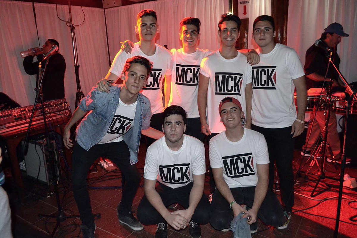 Labandaradio's tweet photo. No se pierdan nuestro segundo programa!! Hoy tenemos invitados especiales, toda la banda de MCK en vivo👏👏💥💣 https://t.co/PJ7IrFQrl1