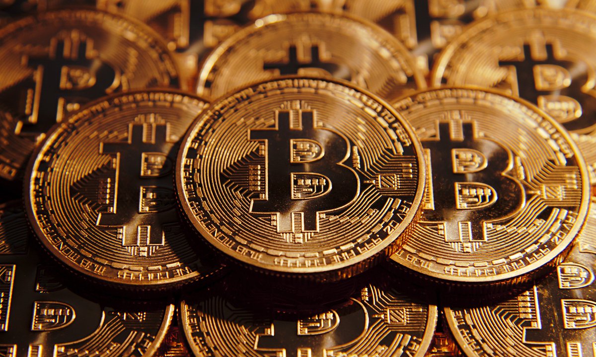 Víctor Vargas Irausquín El "Bitcoin" está cambiando la forma de negociar en el mundo - Víctor Vargas Irausquín