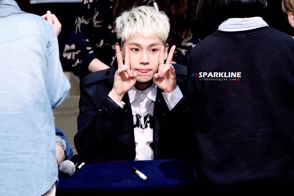 eunimelody's tweet photo. 우리 일훈이 생축~~~
너는 멜로디의 천사야
가리스마의래퍼 귀여미일훈이 너스면 다촣아용♡
아프지말고요 매일매일 행복해
태어나줘서 고마워요 --
#BTOB #비투비 #Ilhoon #정일훈 #HappyIlhoonDay #Ilhoon1004Day https://t.co/EHtagoLSgV