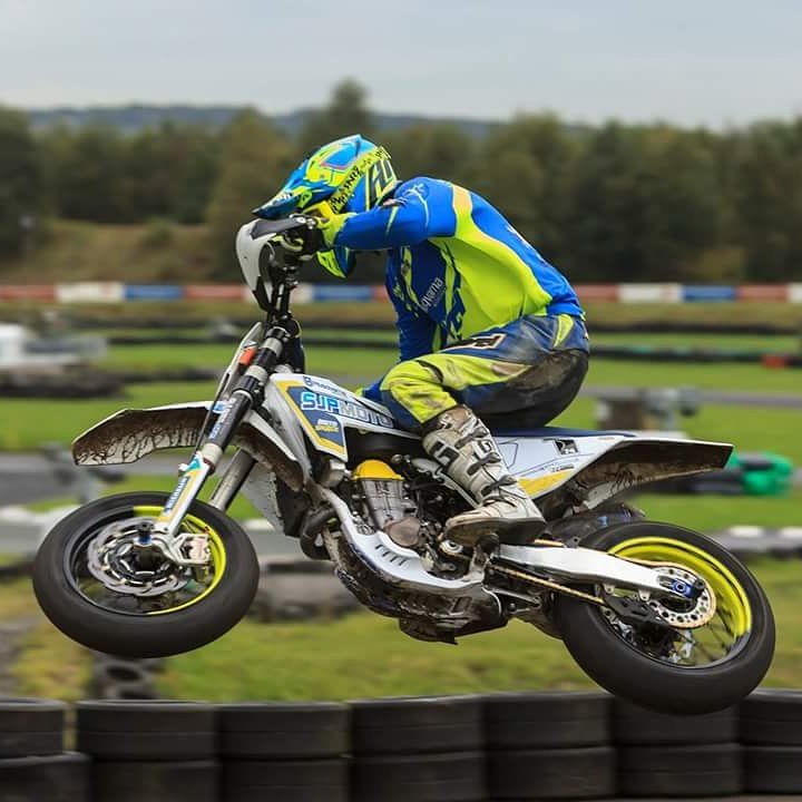 Cool to be lining up in the #WORLD team for <a href="/Superbiker_be/">Superbiker Mettet</a> next to greats like <a href="/TroyCorser11/">Troy Corser</a> &amp; <a href="/Blake_Wharton/">Blake Wharton</a>