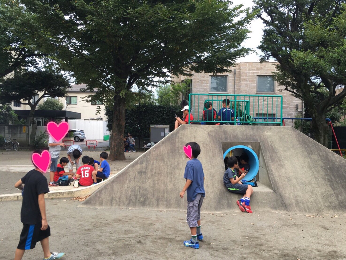 久我山の子どもと地域を守る会 Ar Twitter 東原公園から近い公園 この公園はボール禁止 みんなルールを守ってdsかカードゲーム 東原では ゲームは子供 達が自主的にしないようにしていた でも 今は ボール遊びをしたくてもできない まるで 杉並区がゲームを推奨