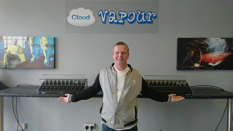 VAPEDEX's tweet photo. The amazing #JukeVapes #Eliqud Tatsing Bar - now at Cloud Vapour in Tividale!! Find out more at https://t.co/PUr0TLrSxd #VAPEDEX #Vaping https://t.co/5wwMfqemNa