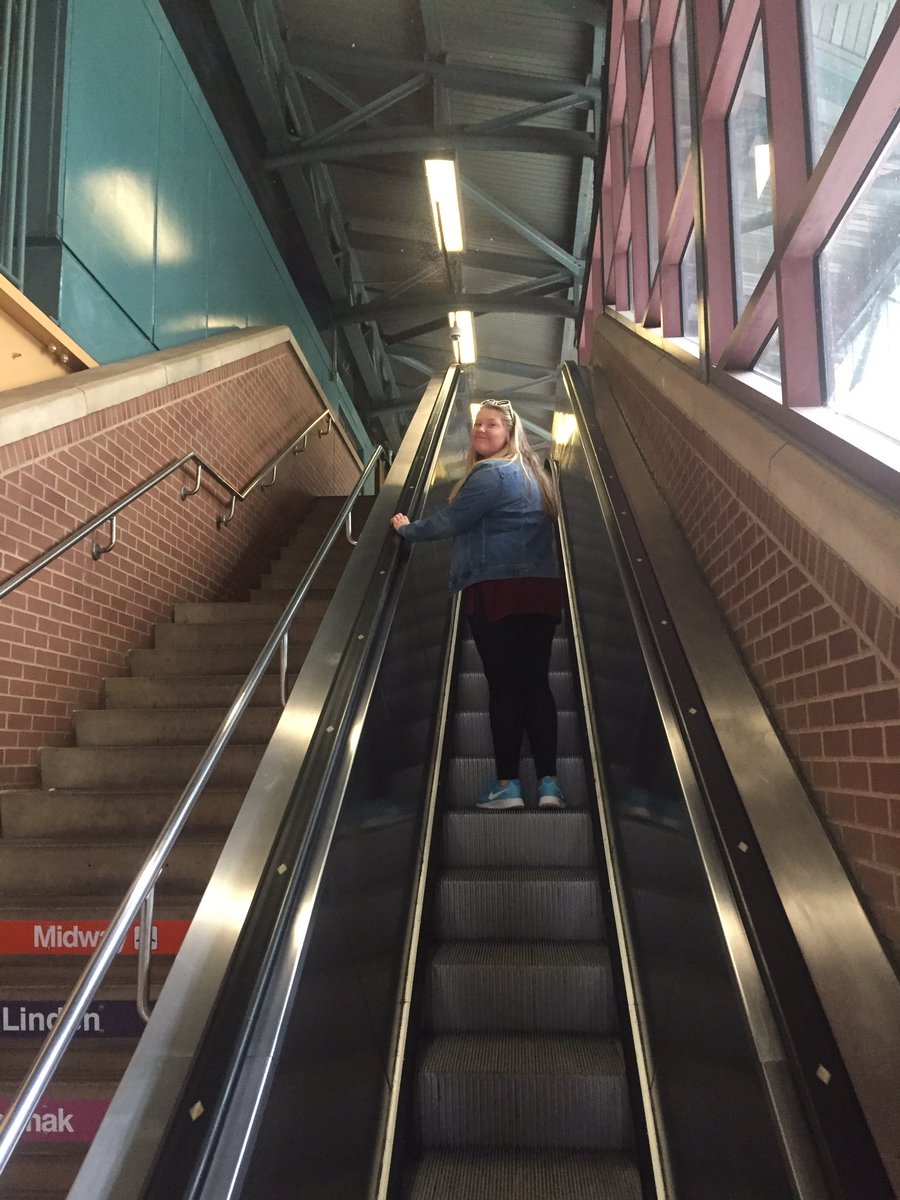 BethASchaeffer's tweet photo. We've done buses, trains, boat, escalators, elevators, bridges, tunnels! Chicago, wow! #funfirsts #makingmemories https://t.co/KKzSoRMU0L