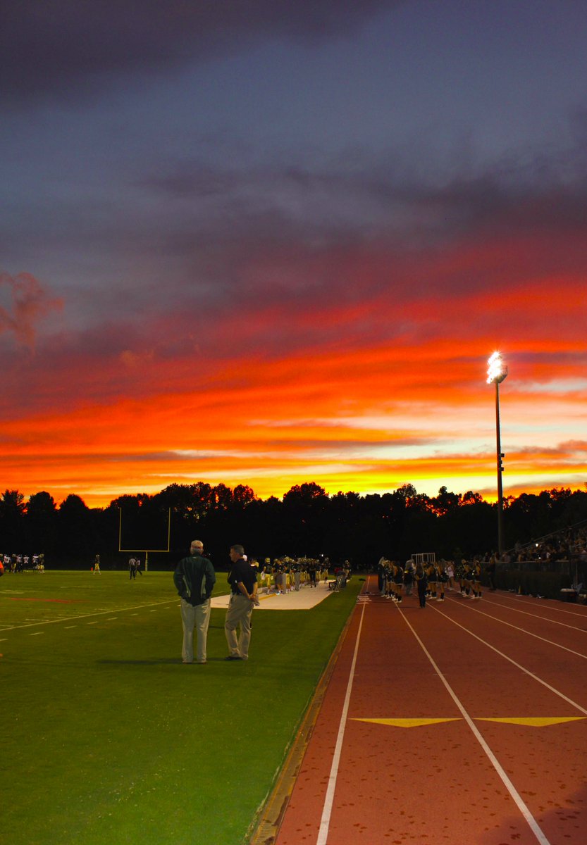 HOMECOMING!  Only 3 weekends away...join us for the alumni tailgate!  #wolveshoco2016 #weloveouralumni #footballfridaynights