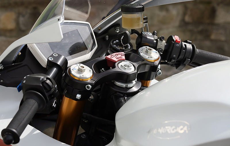 eCycleGarage's tweet image. Energica aims to reduce upgrade anxiety when buying an electric motorcycle. tiny.cc/jb1kfy @EnergicaMotor #energica #upgradeanxiety