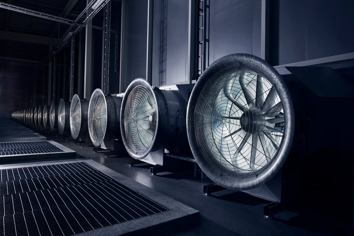 El futurista centro de datos de #Facebook, en imágenes bit.ly/2cLJkf1
