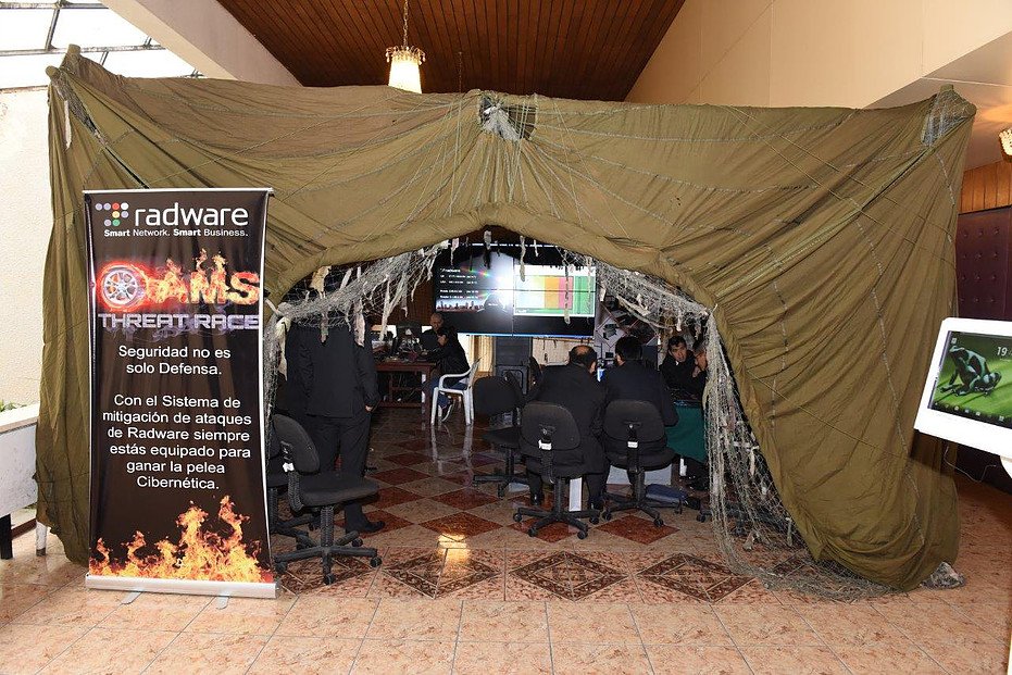 ChallengeHacker's tweet image. Revive los momentos del Hacker´s Challenge Lima, que pronto llegará a Bogotá.
Realiza tu inscripción en: hackers-challenge.co