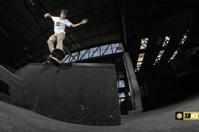 GaboAcostaSB's tweet photo. Bs Smith. 🤘🏻

Foto: @SkateboardingMX 📸

@dcshoesmexico @Fishbonesk8 @EisenSHield https://t.co/7dcjDKA8B8