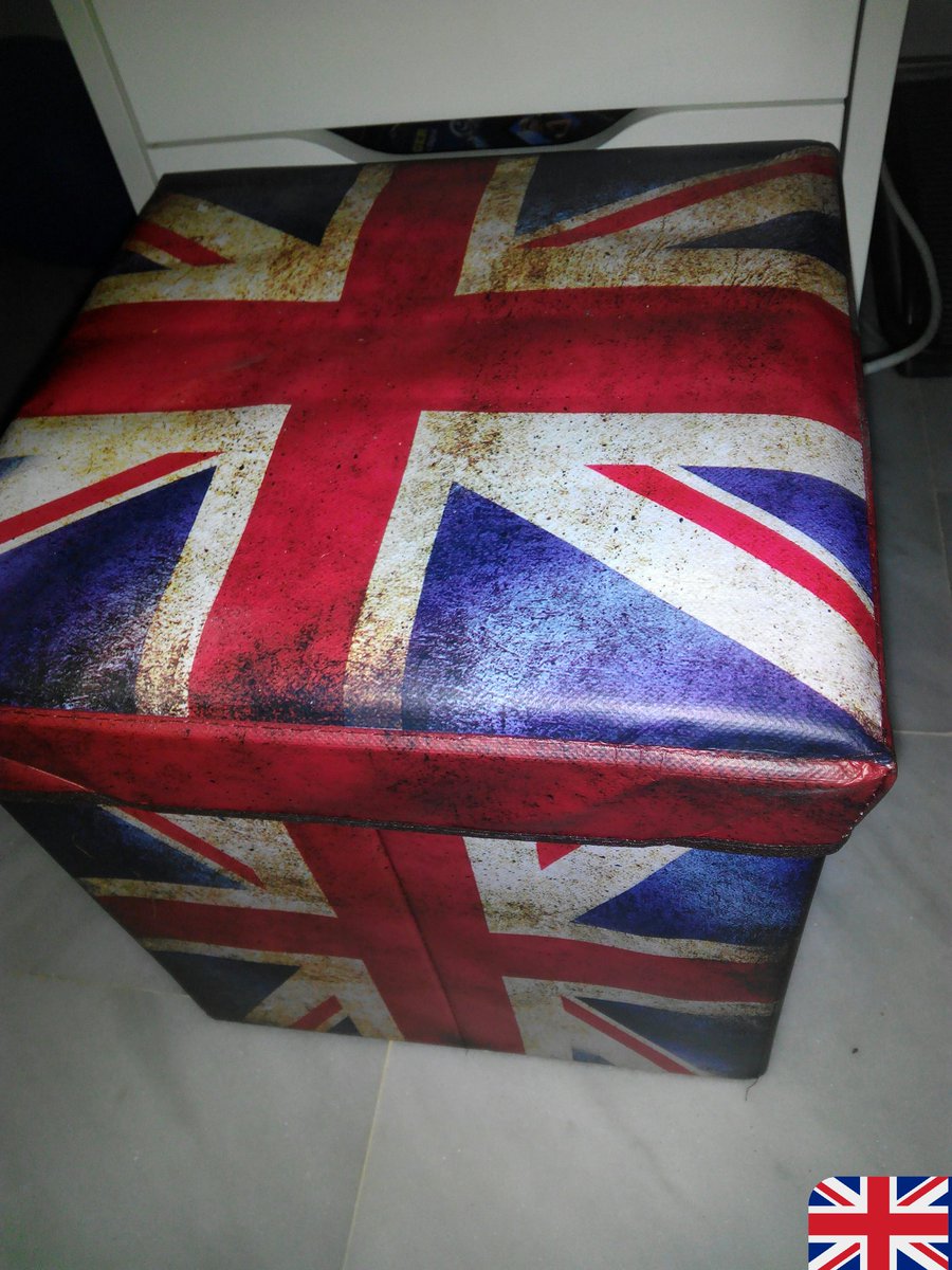 Elf4rw3N's tweet photo. Me encanta mi nuevo #puff 😂 #delrollo✌ #England https://t.co/WHyWVErLCl
