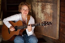 Don't miss <a href="/Laura_Zucker/">Laura Zucker</a> <a href="/SageInn/">sageinn</a> for 2 nights of powerful imagery &amp; infectious melodies 10/10 @ 6pm &amp; 10/12 @ 8pm! sageinnptown.com/sage-provincet…