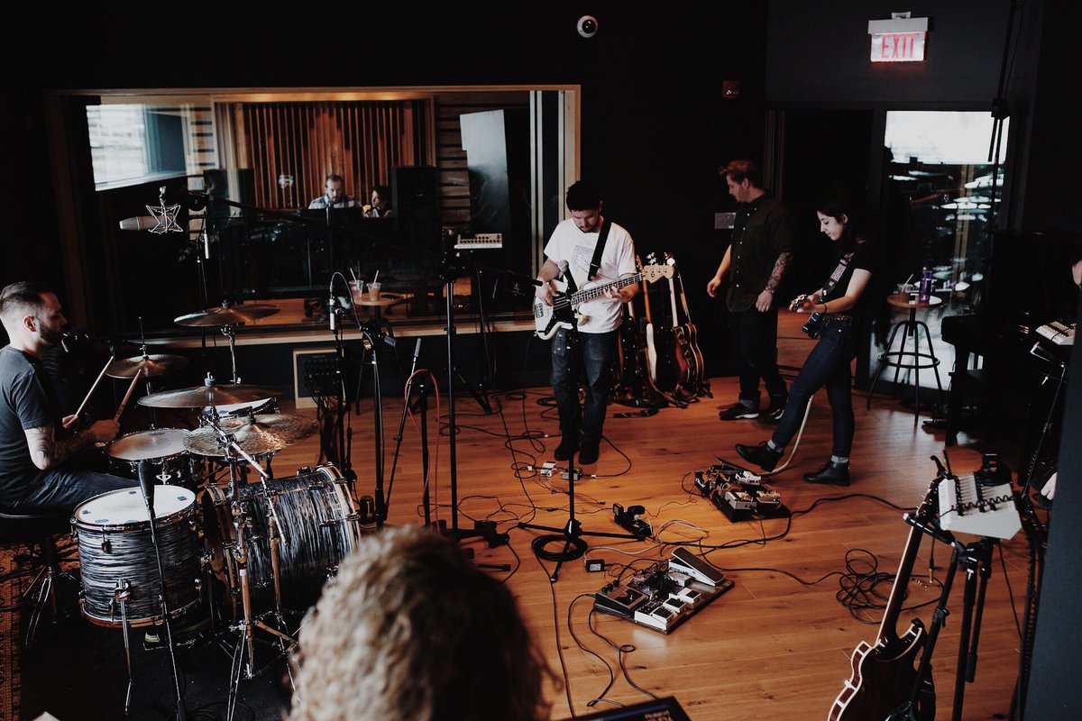 weareoffandon's tweet photo. our next show is a week from today at @OBriensPub02134 w/ @slingshotdakota @kississippiPHL &amp; Lilith and it's gonna be tight 😎 https://t.co/Jiix9YboXW