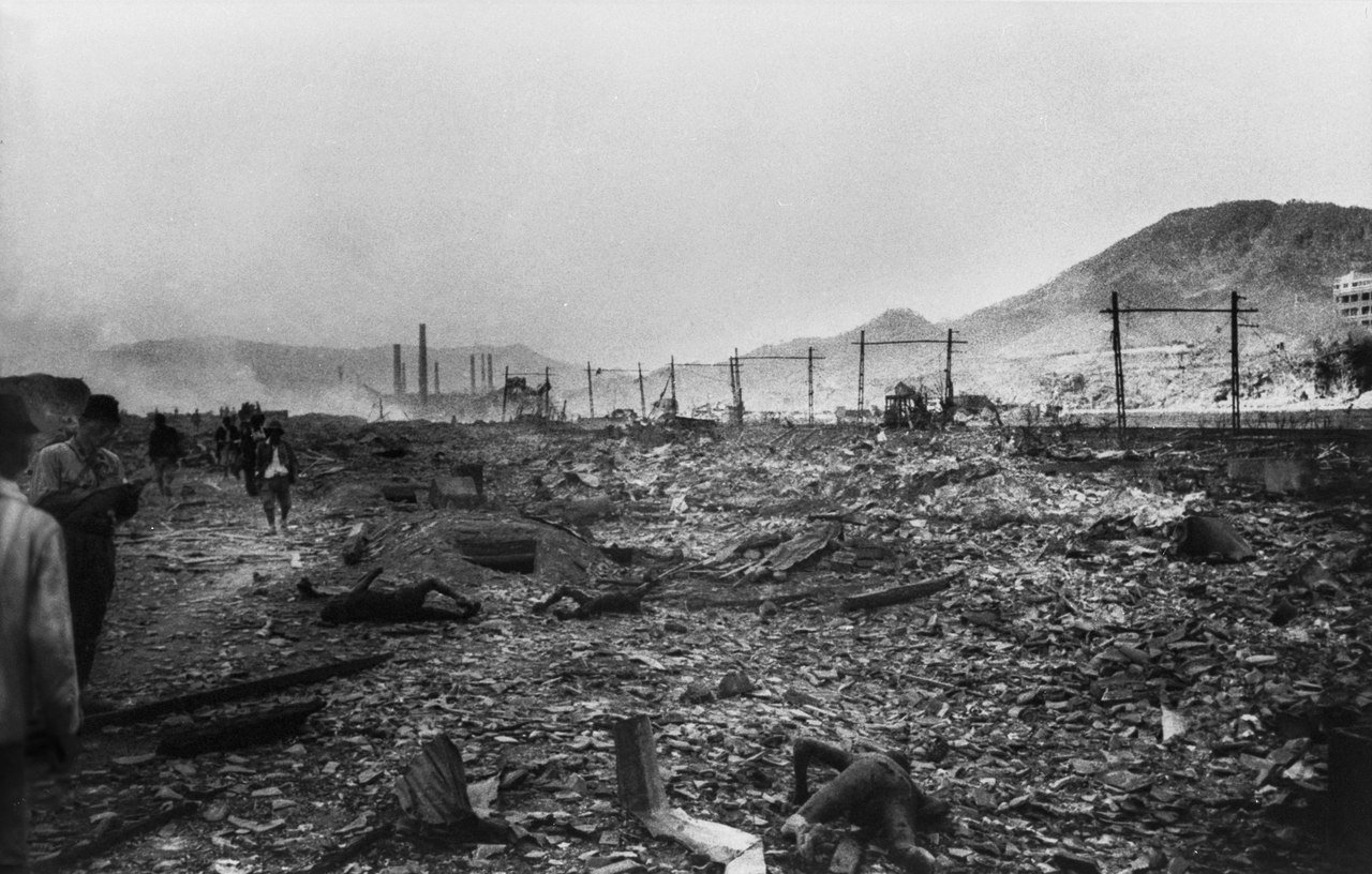 Хиросима Нагасаки 1945 трупы