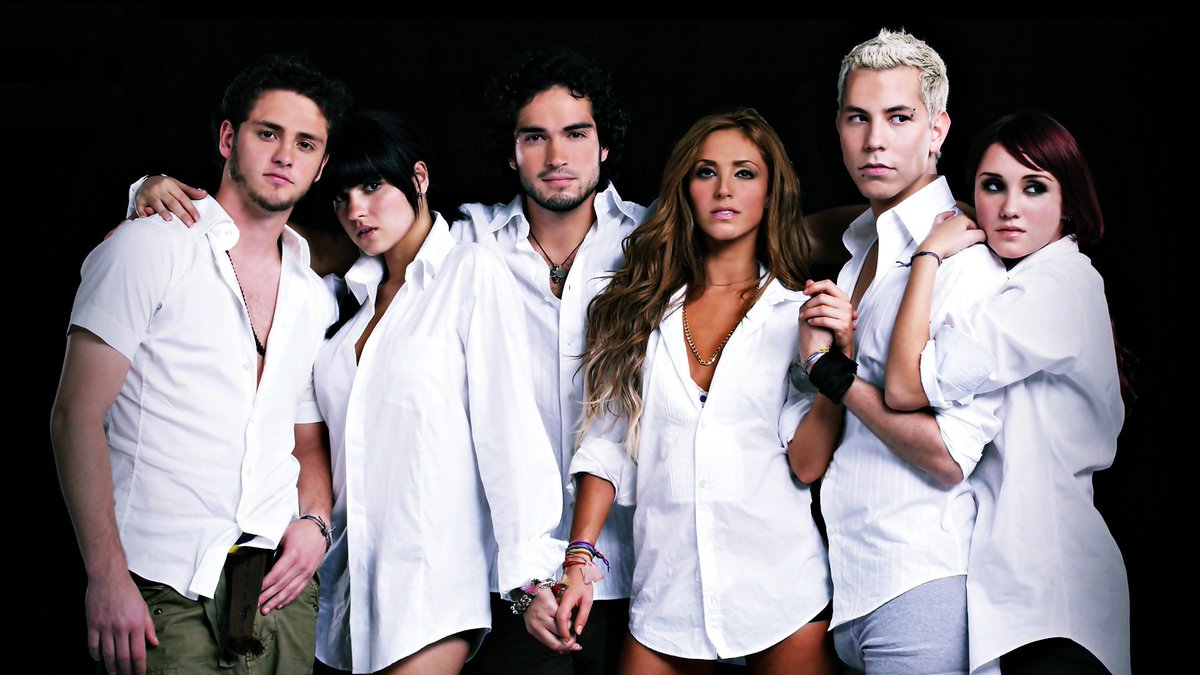 EnlaceRadio's tweet photo. No todos los ex RBD celebraron con orgullo el aniversario del grupo -  https://t.co/nLXXuvqzos https://t.co/JJDJ6ieNts