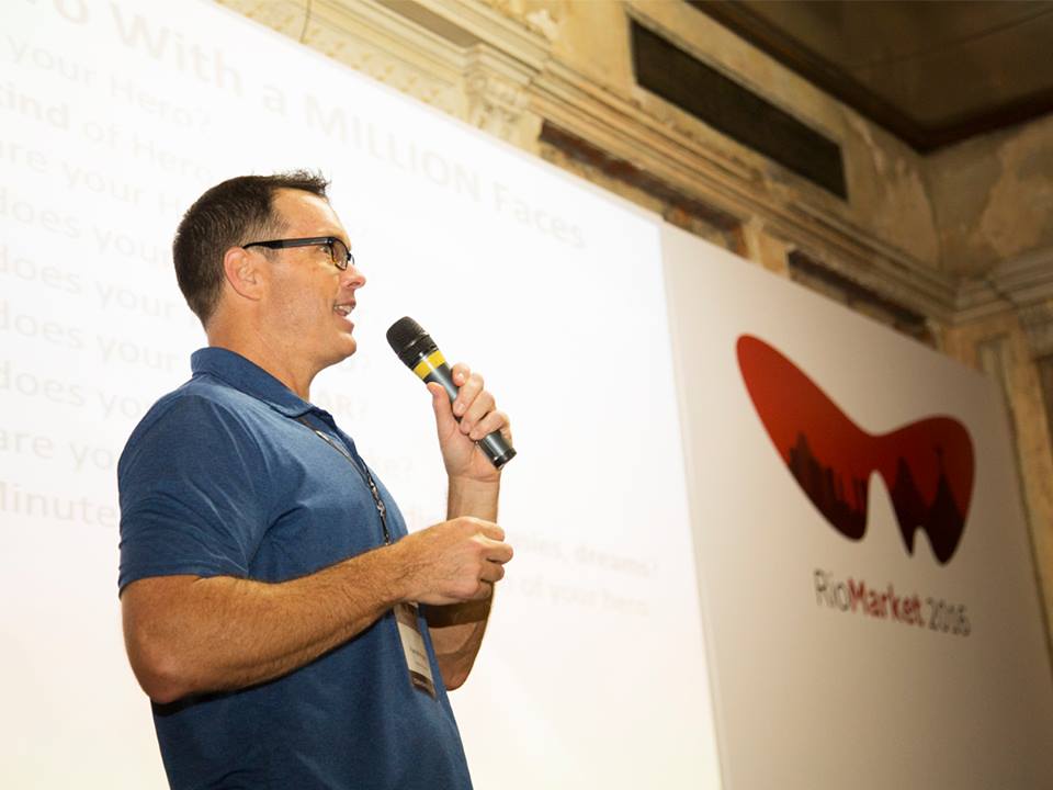 Qual o processo criativo para produção de um roteiro? Confira dicas do roteirista Patrick Heagarty no #RioMarket: goo.gl/gAOalw.