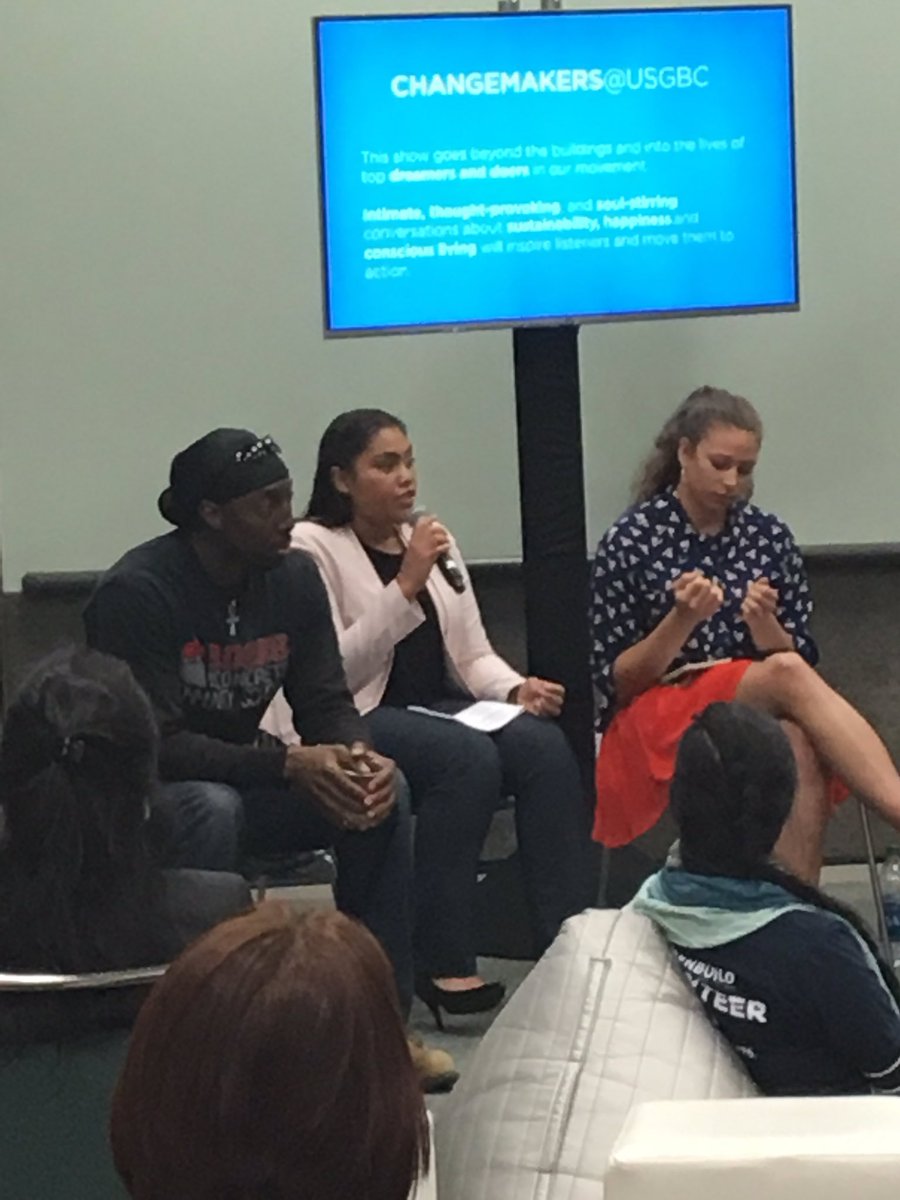 strtwyze's tweet photo. Karla from LA says "build spaces for youth!" At inspiring #talentfx session https://t.co/oJ92MCw7UI