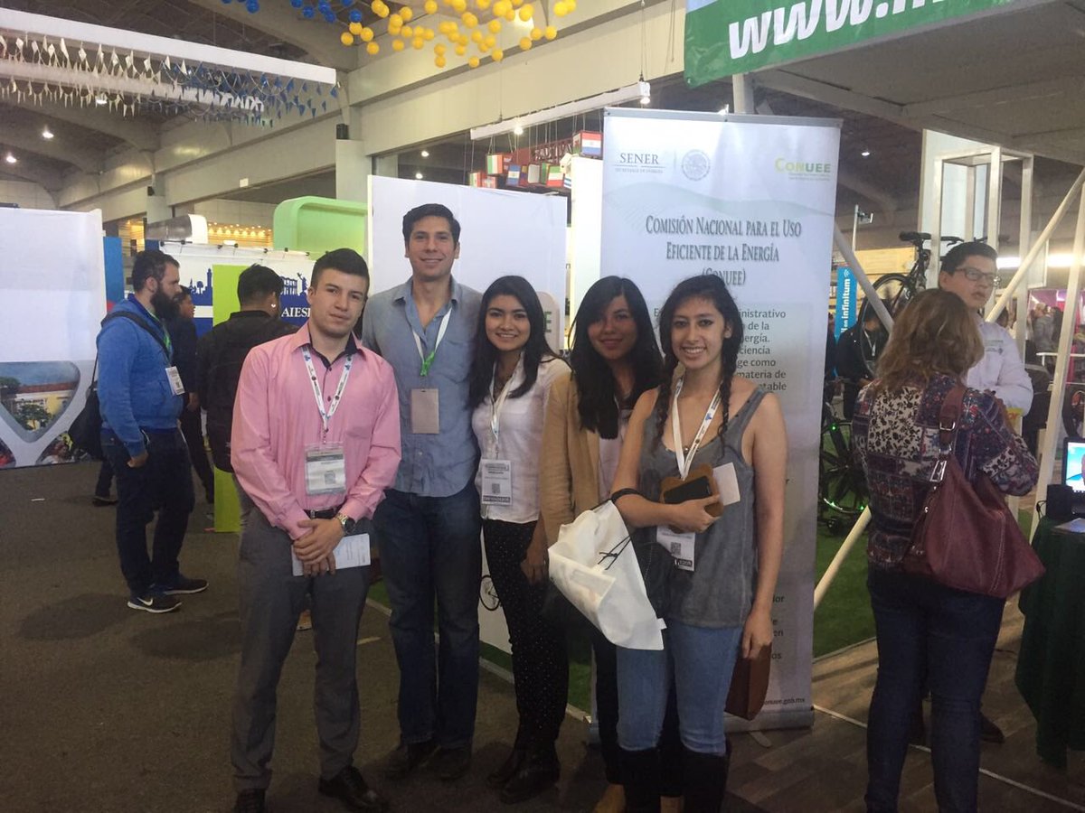 PymesConuee's tweet photo. Además de asesorar al@publico de que es la @CONUEE_mx #PyMEs, damos a conocer #Enerweb @CONUEE_mx https://t.co/rZqkeSAZMC