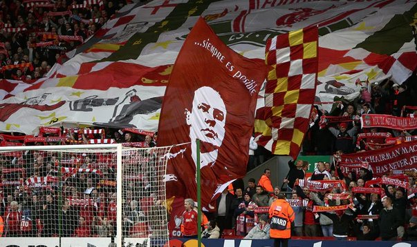 FootyAccums's tweet photo. Rafa Benitez and his wife have paid for 40 children from Merseyside to go to Disneyland.

Absolutely class act👏 https://t.co/0WH7DgoUwq