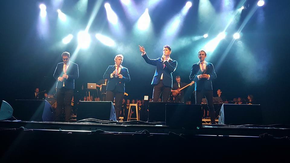 MCClubOfficial's tweet photo. You can bid for my velvety blue jacket that I wore on #G4BackForGood Tour! This auction end this Sunday at 6.30pm: https://t.co/6m1nE2dfKg https://t.co/jRjhCTq4NY