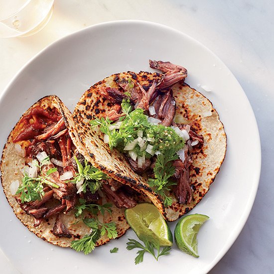 foodandwine's tweet photo. This four-pound taco challenge is practically unbeatable. #FWx https://t.co/QPdEbzMFbK https://t.co/zL1zFJlSGf