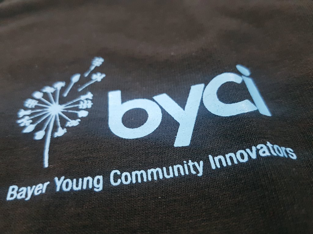 BayerAndinayCAC's tweet photo. Jurados de @ColombiaJoven @CAEMcorporacion y la red REUNE nos acompañan en #BYCI2016 https://t.co/MH4tLcUy8q