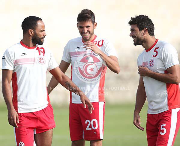 Ahmedlancien's tweet photo. Entraînement du 3 Octobre #Akaichi #Jeridi #Khalifa #Yaakoubi #Haddadi #Kasperczak https://t.co/GIc5qPMrVg
