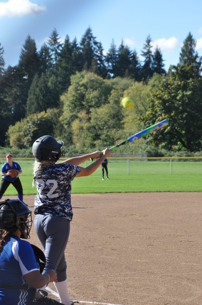 SkyviewYearbook's tweet photo. SLOW PITCH SOFTBALL hiting it out of the Park @SkyviewFPSball @lukelecount @SkyviewAthletic https://t.co/IAciF1O5Ie