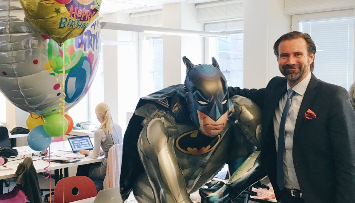 Our fantastic CEO, Mats Forsberg, turned 50 yesterday - which we celebrated by surprising him with these amazing balloons! 🎉🎁🎈