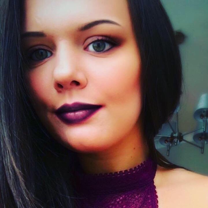 ModzSuper's tweet image. ✨🎂Chillin, relaxing, chillout together with #liveme Natasha_Grace ❤️:   liveme.com/media/play/?vi…