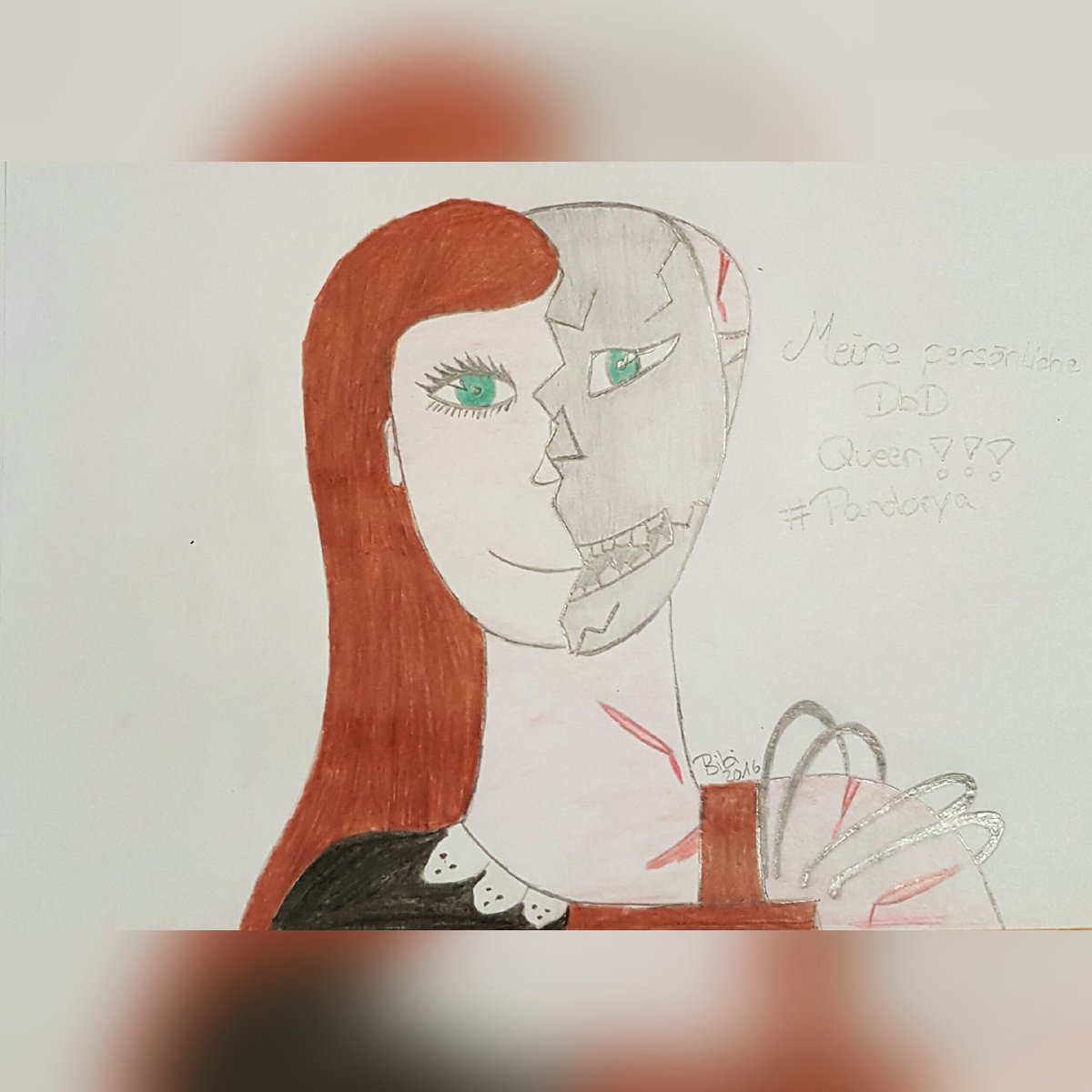 Bibilein95's tweet photo. Wenn Bibi akute Langeweile hat.
Hier ist meine persönliche DBD Queen als Fallensteller. @xPandorya 
#pandorya #DBDqueen #Kibbeling #fanart https://t.co/6lmAyD5aTc