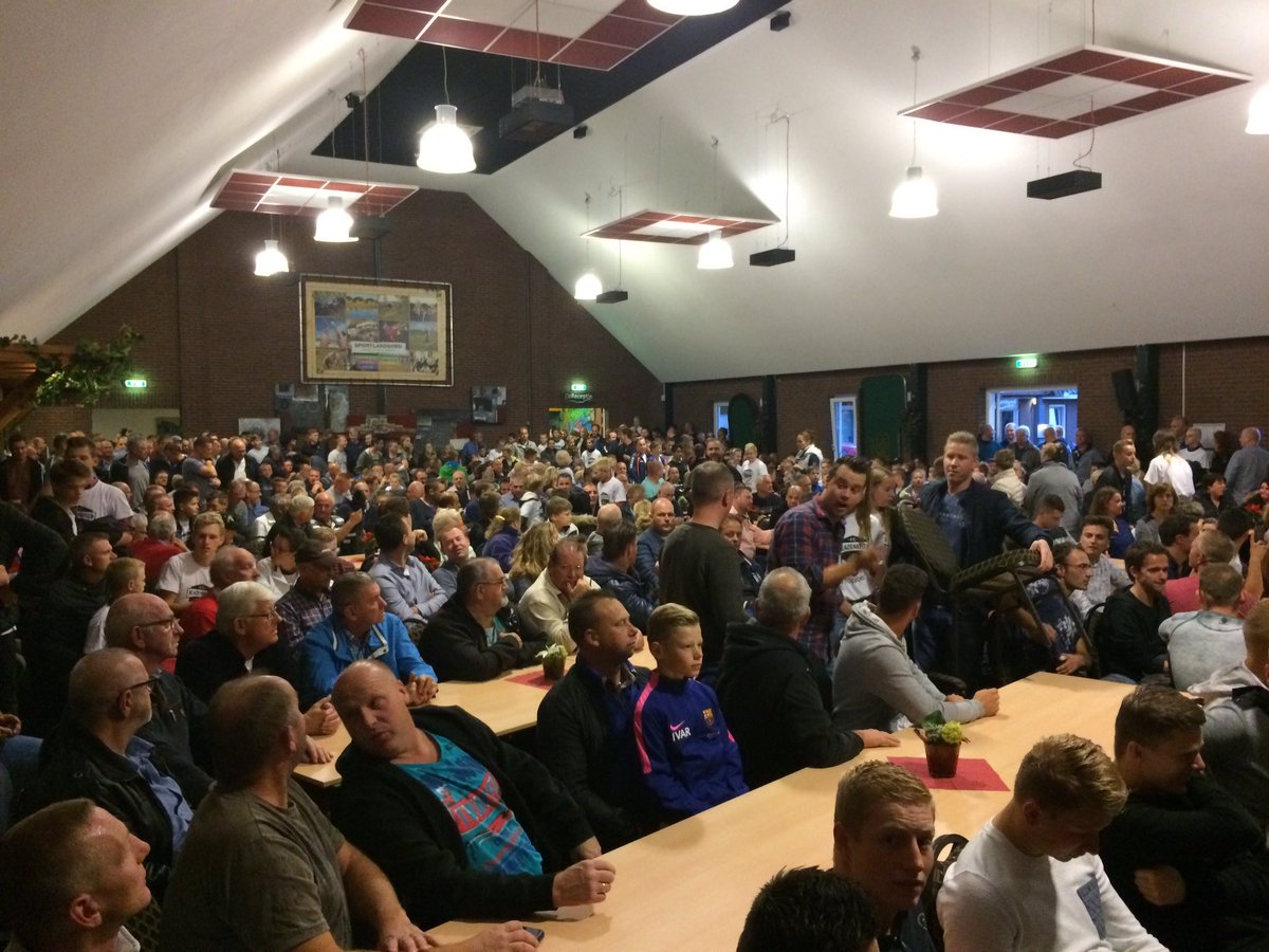 Bomvoll Sportlandgoed bij  stemming over Fc Klazienaveen..